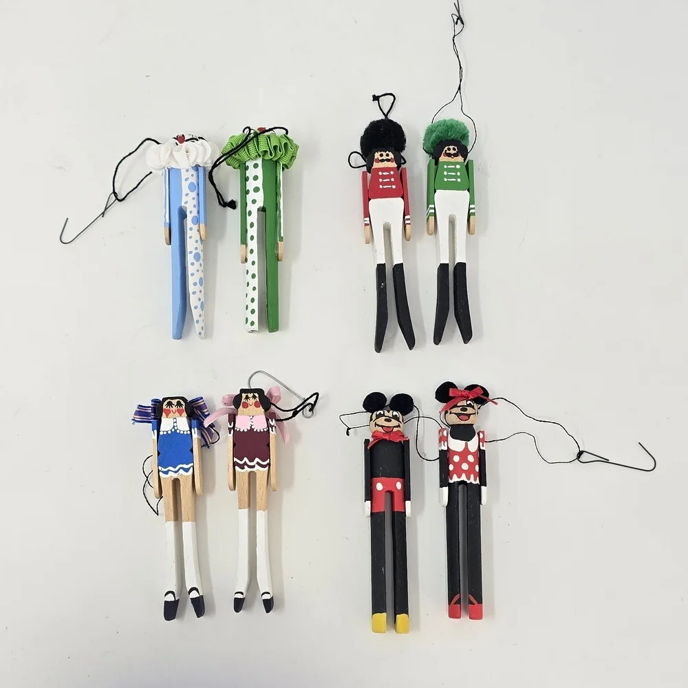 Vintage clothespin laundry clip Christmas ornament wooden set of 8 holiday décor